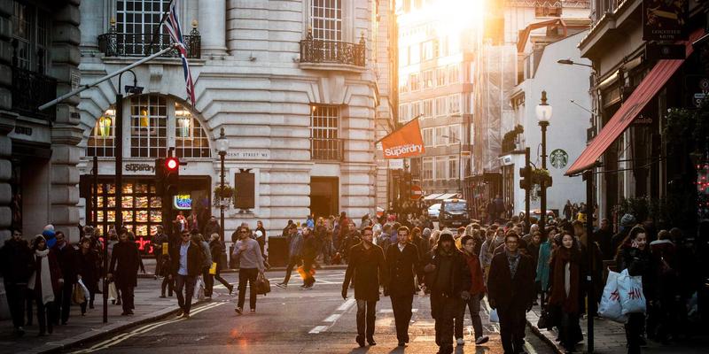 TSN:揭秘工业互联网与自动驾驶背后的“时间守护者”,如何用确定性延迟重塑未来科技